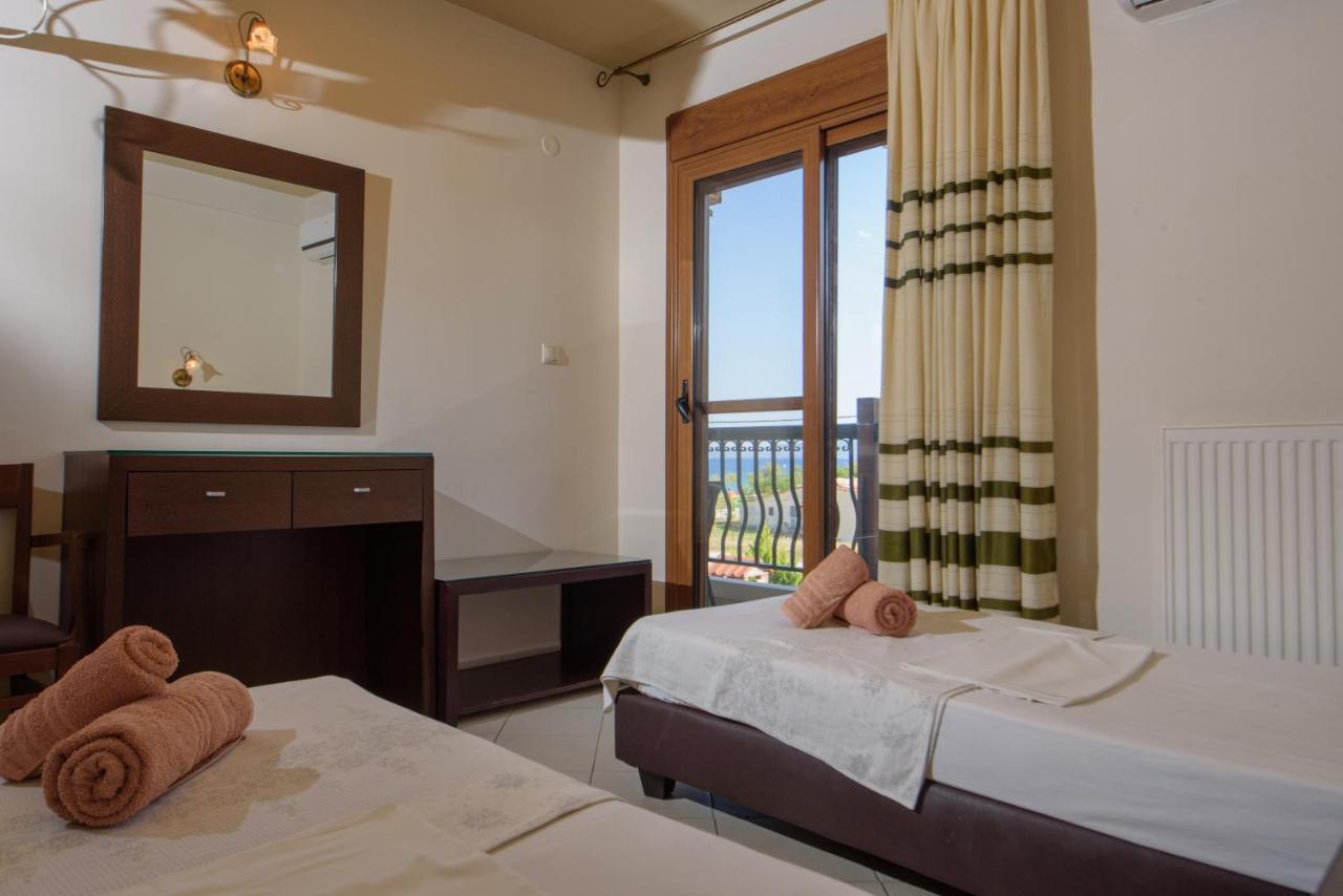 Hotel Alkionis Ierissos Extérieur photo